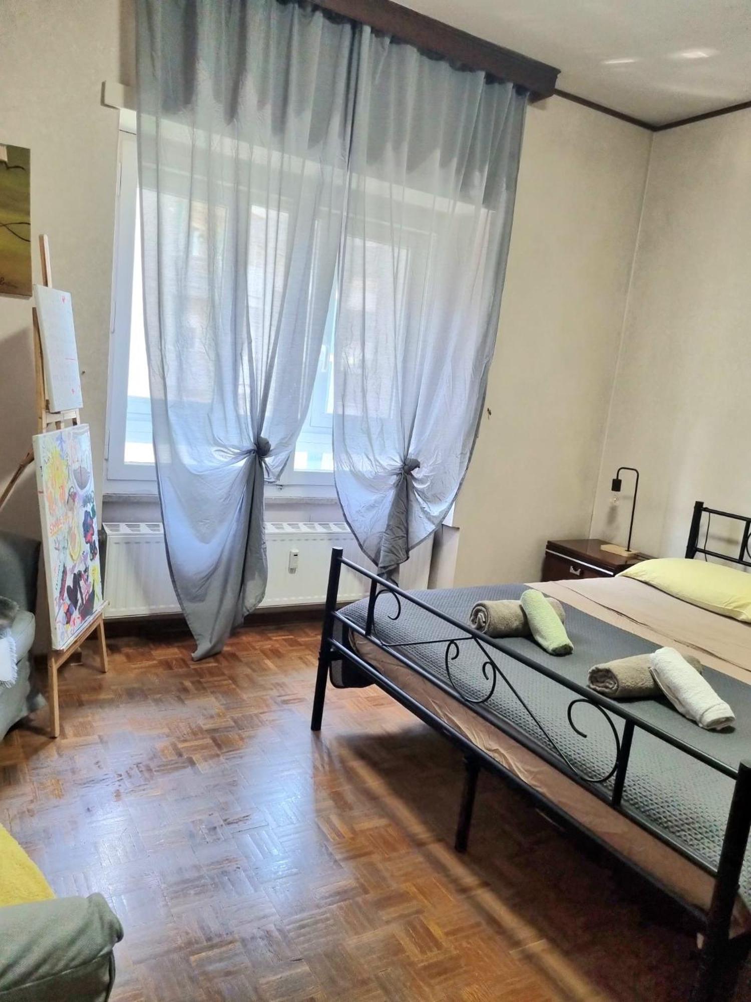 Ferienwohnung Ultimo Piano Con Parcheggio Triest Exterior foto